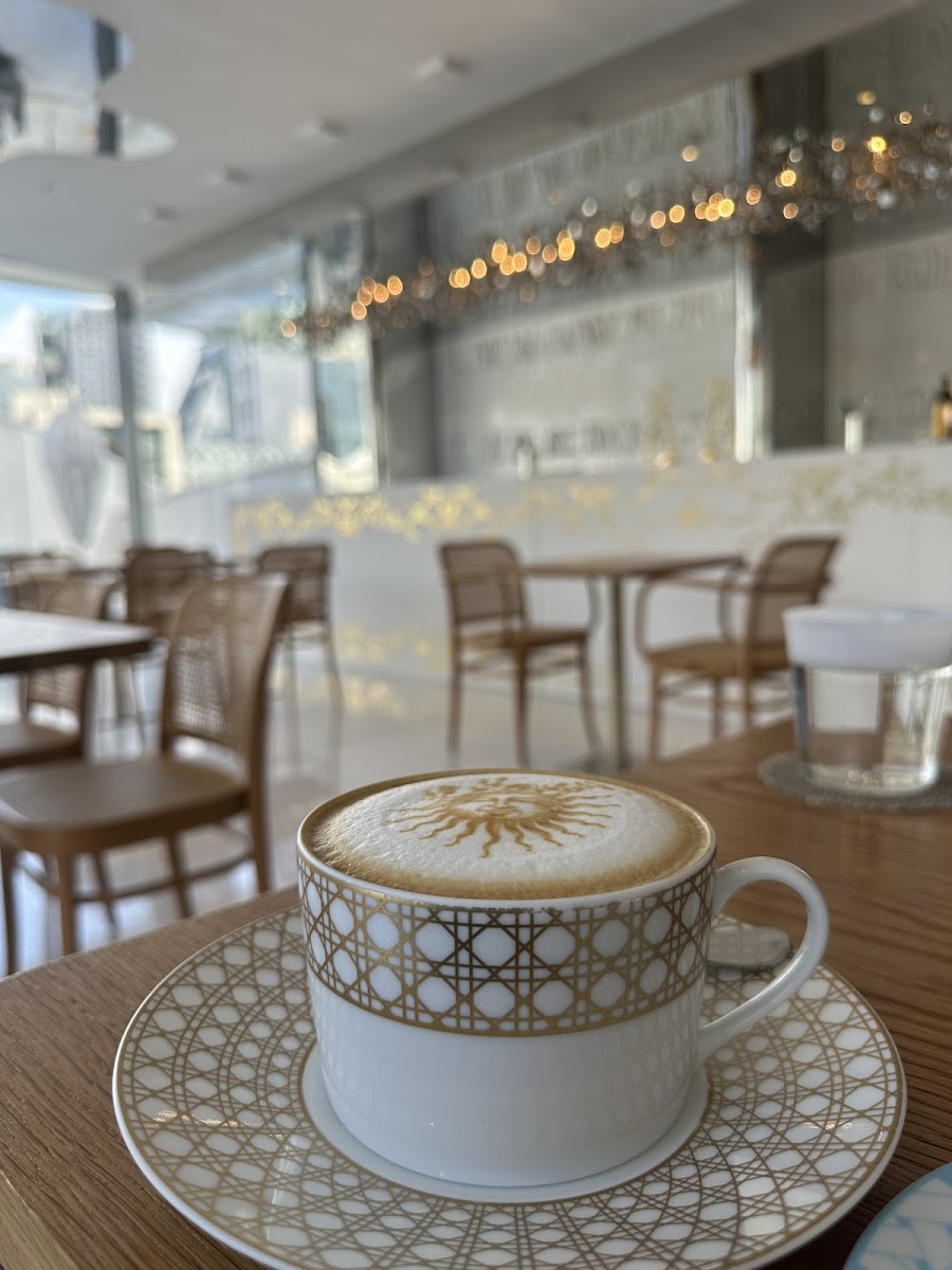 Café Dior Seoul Photos 2